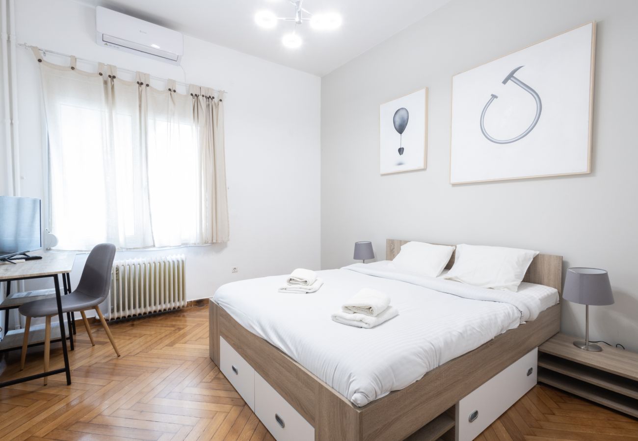 Appartement à Athens - Cute and central apt for 3 (new features 2024 upgrade)