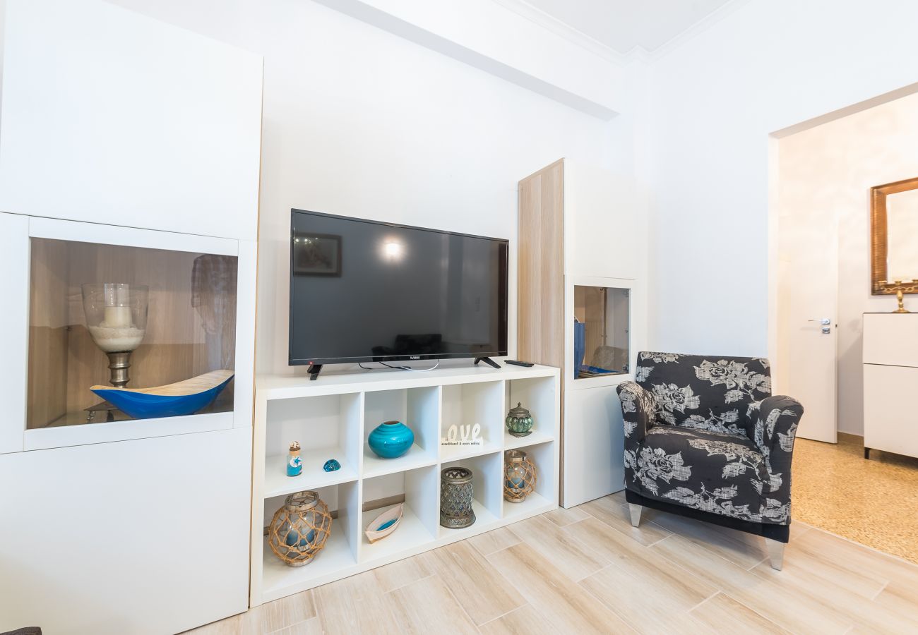 Appartement à Athens - Fresh and Clean apt for 6 in Koukaki 