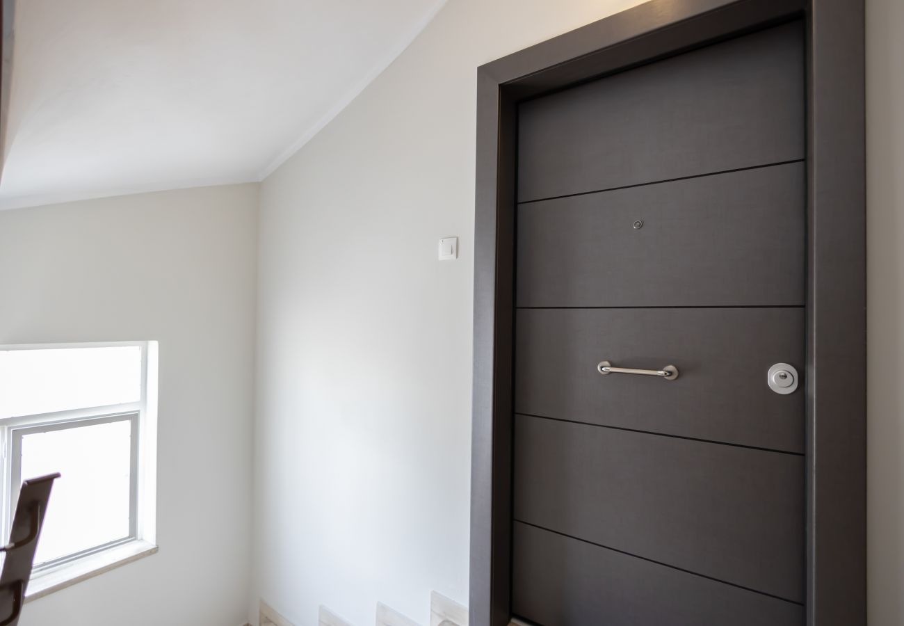 Appartement à Athens - Live Like a Local in a Stylish Home!