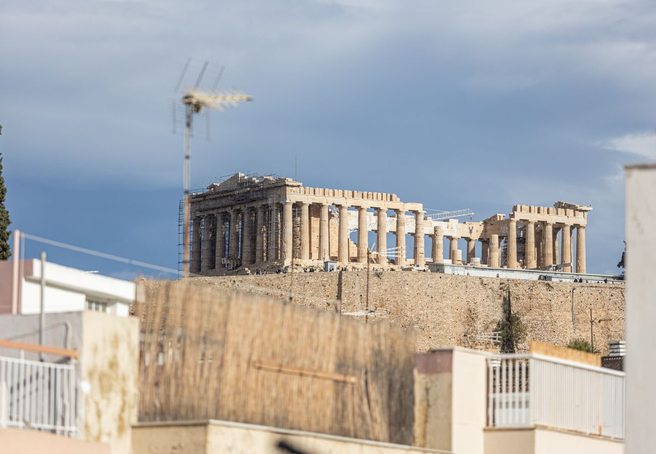 Appartement à Athens - Acropolis View 3-Bdrm with Rooftop Garden & Jacuzzi