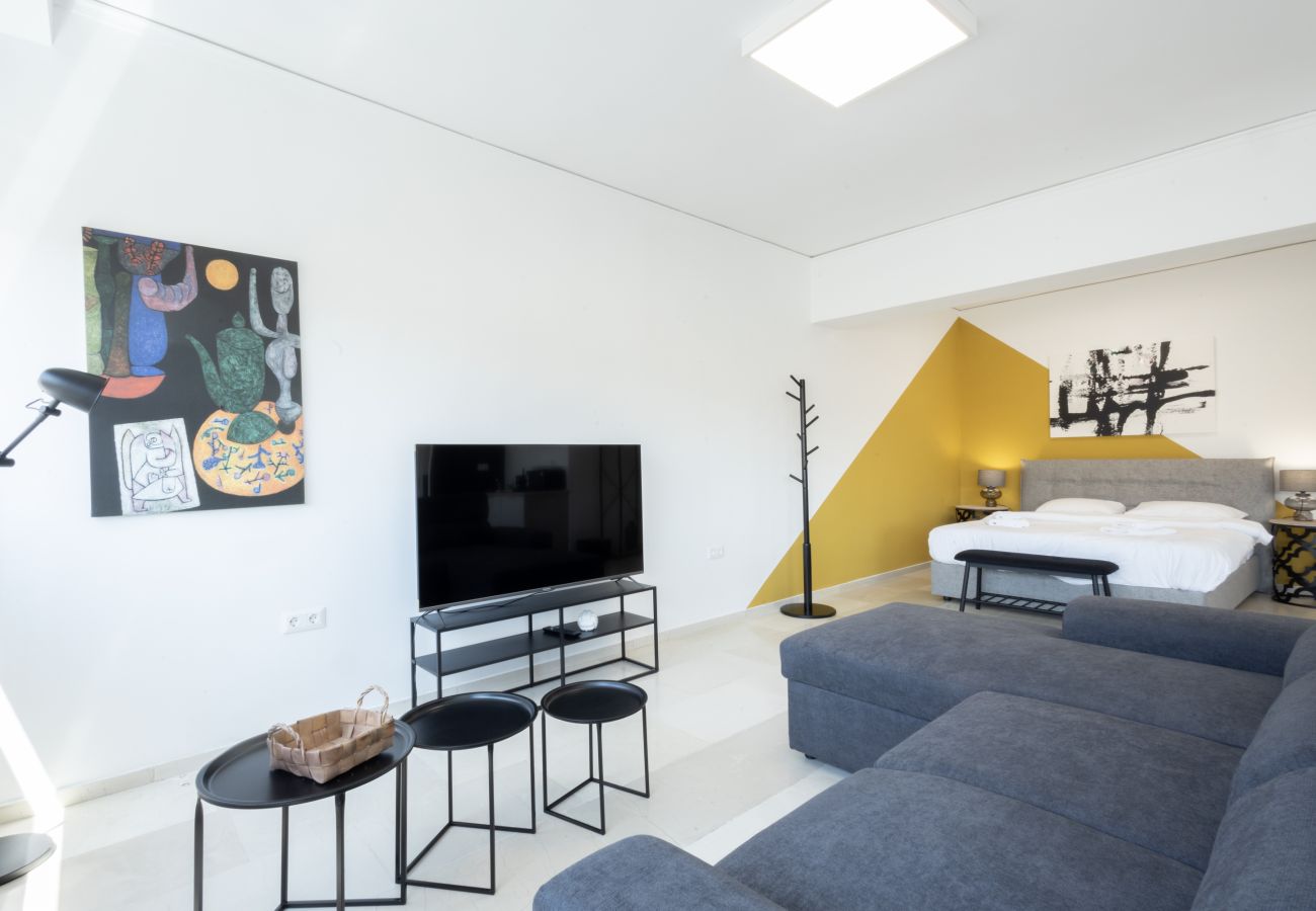 Appartement à Athens - Spacious Urban Retreat: Central 2-Bedroom Haven for 8