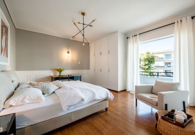  in Glyfada - Elegant 3 dbrm apt iin the Heart of Glyfada