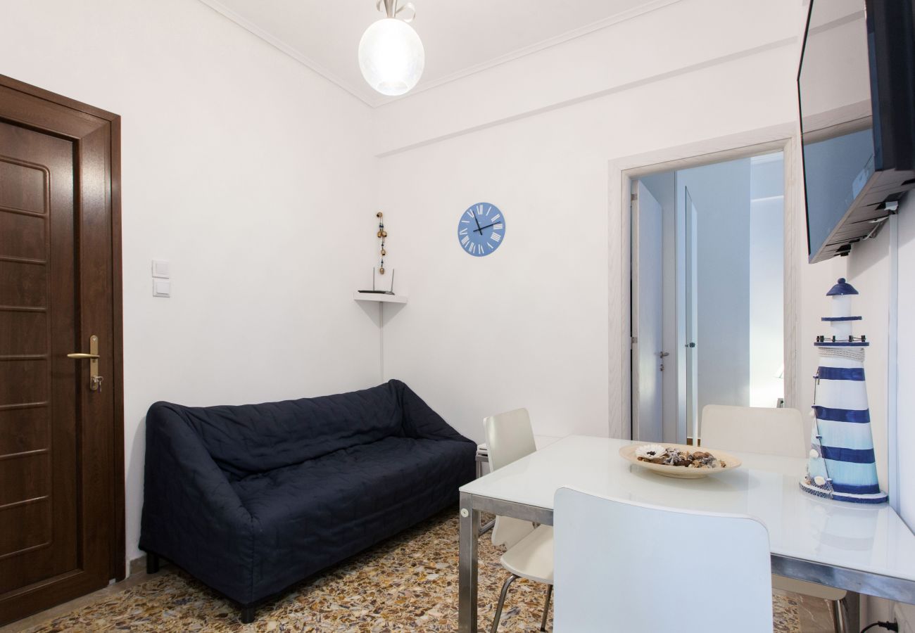 Apartment in Athens - Lovely 2 bedroom apt in Metaxourgio Center 