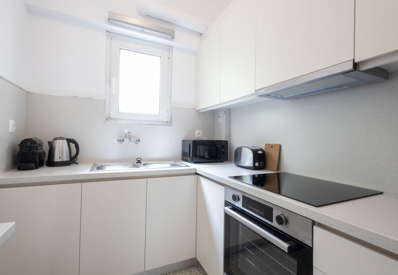 Apartment in Athens - Impressive Minimal 2 bdrm next to Acropolis Museum 