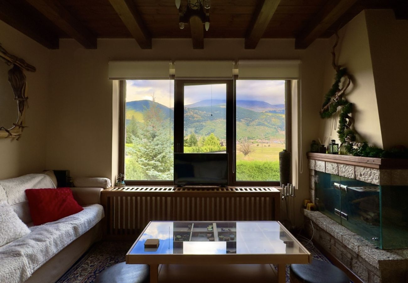 Villa in Arachova - Mountain Trails Chalet-Three Story Escape Parnassos-Livadi- Arachova