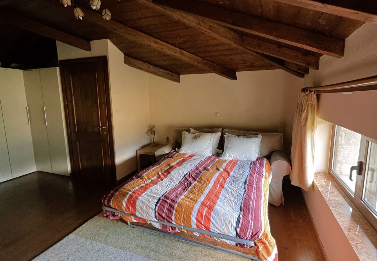 Villa in Arachova - Mountain Trails Chalet-Three Story Escape Parnassos-Livadi- Arachova