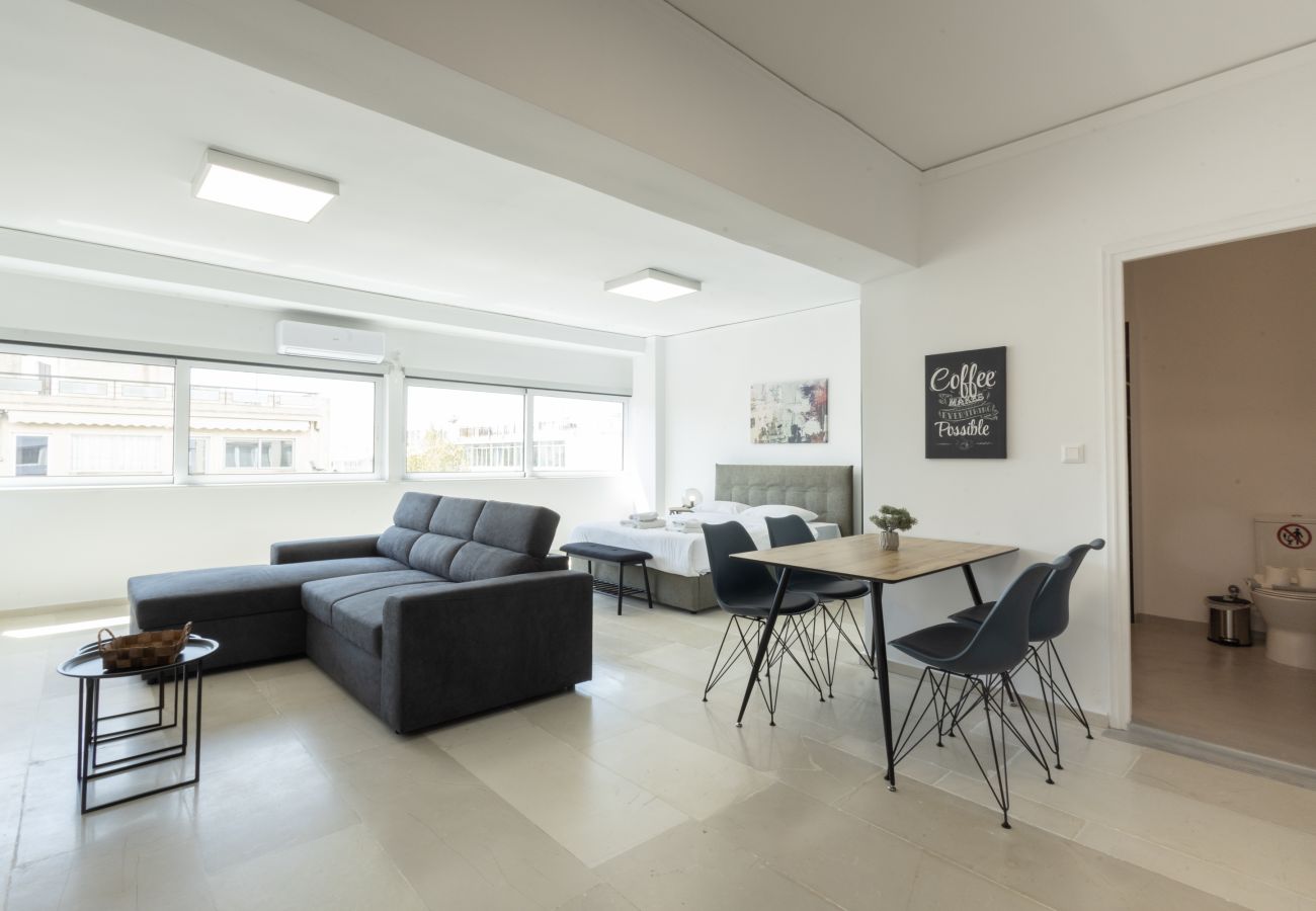 Apartment in Athens - Spacious Urban Retreat: Central 2-Bedroom Haven for 8